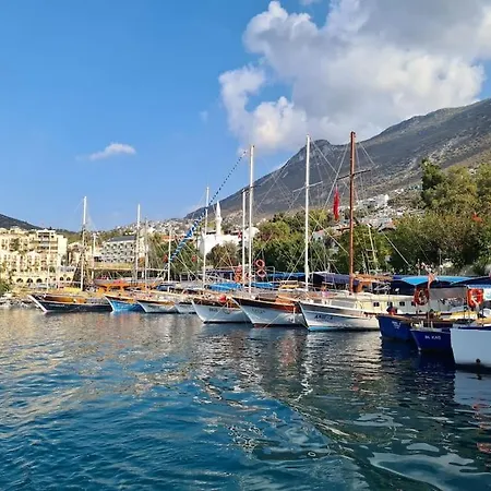 Lovely 2 Bedroom With Stunning Sea Views Lejlighed Kaş