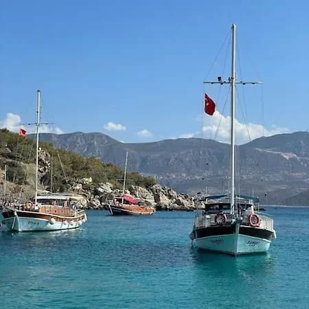 Lovely 2 Bedroom With Stunning Sea Views Lejlighed Kaş