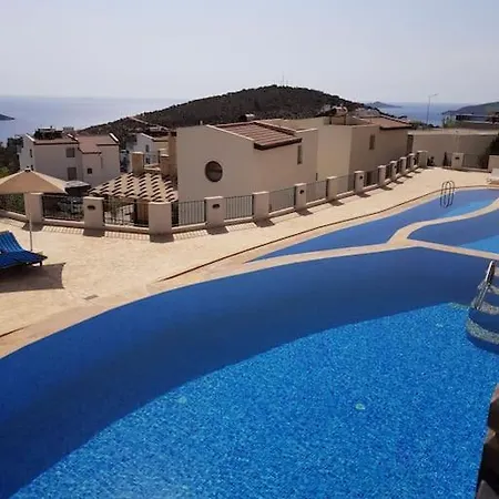 Lovely 2 Bedroom With Stunning Sea Views 公寓